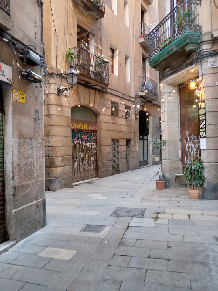 calle de Barcelona.jpg