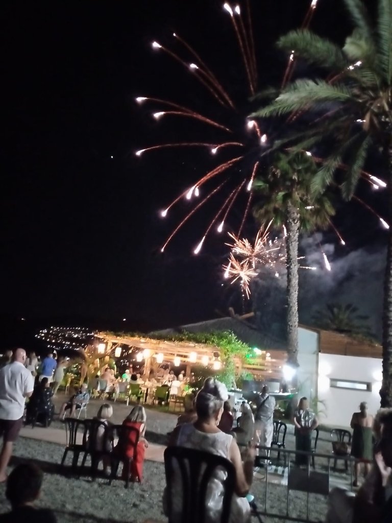 fuegos artificiales 2.jpg