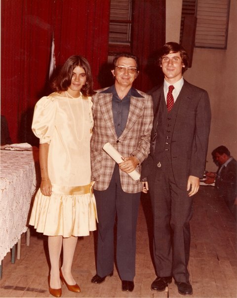 Foto graduación de bachiller 1983 .jpg