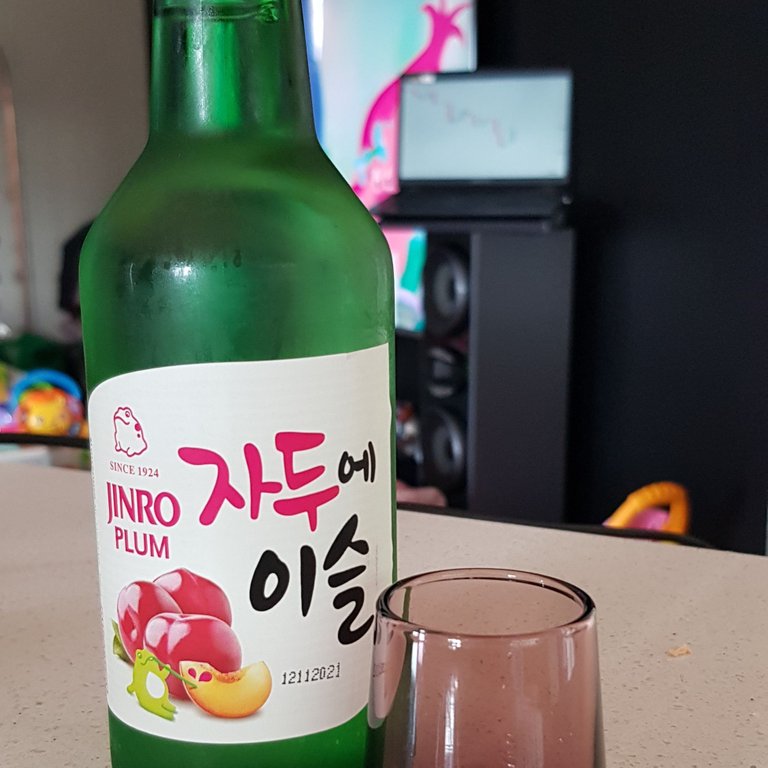 Me yesterday afternoon... A small shot of soju to calm the nerves...