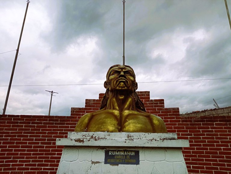 "[General] Rumiñahui, symbol of Resistance and Dignity" - an idol to many here in Ecuador. But as with many idols, if you really dig into it, you find a lot of humanity in him, and not the good parts.