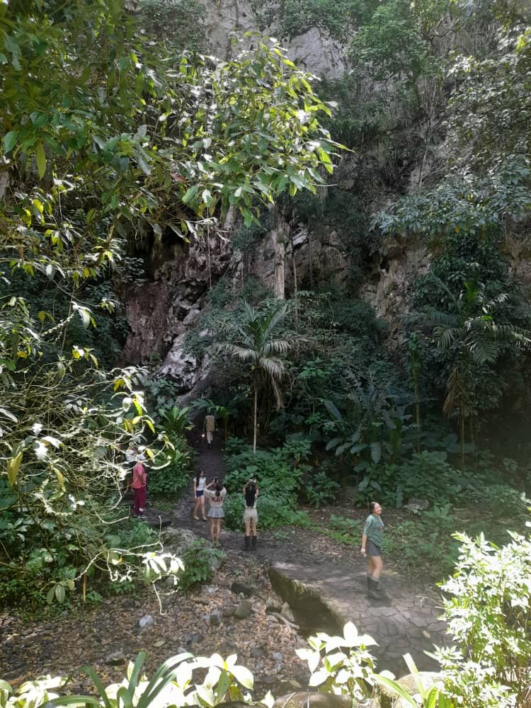 cueva externa (7).jpeg