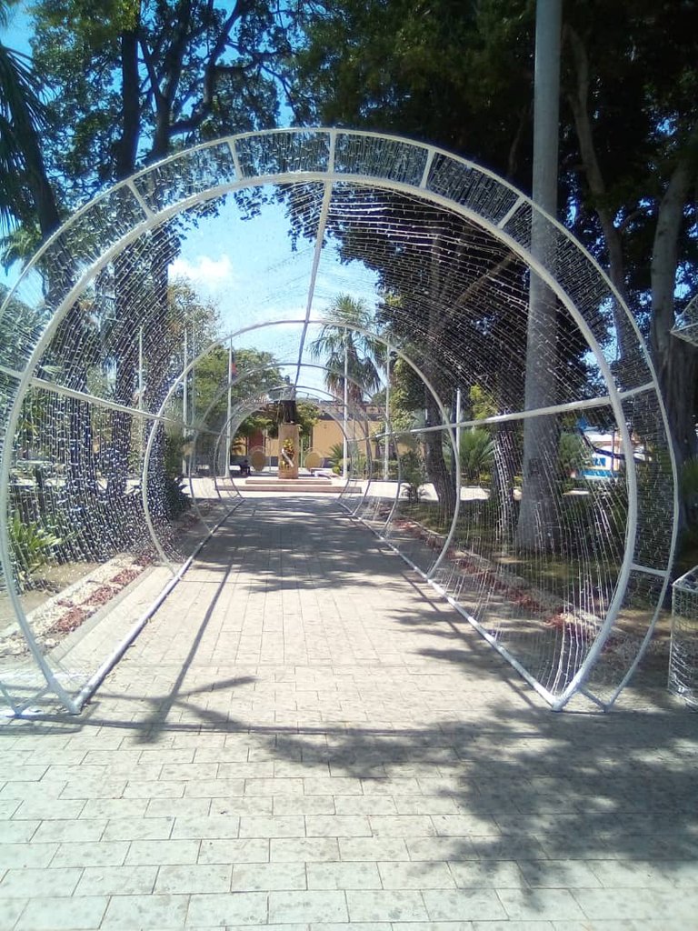 plaza bolívar cumaná (19).jpeg