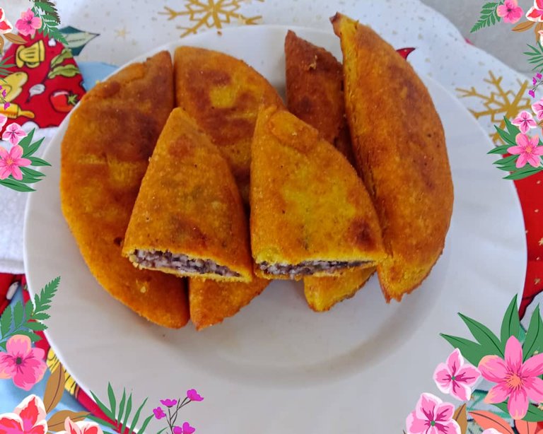 EMPANADA DOMINÓ (1).jpeg