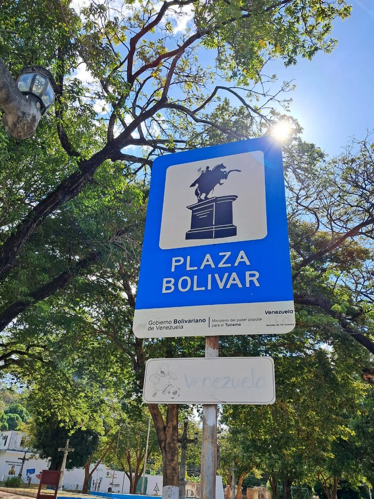 plaza caicara bolivar (1).jpeg