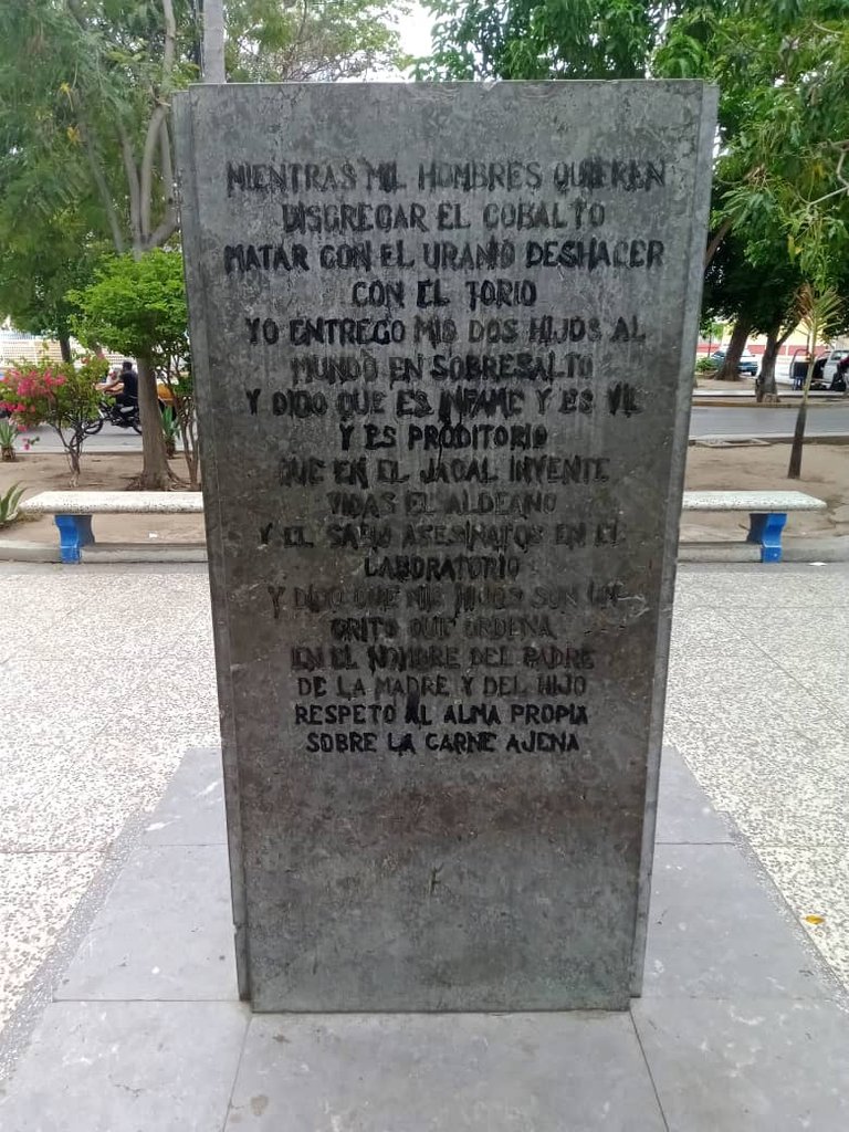 plaza (12).jpeg