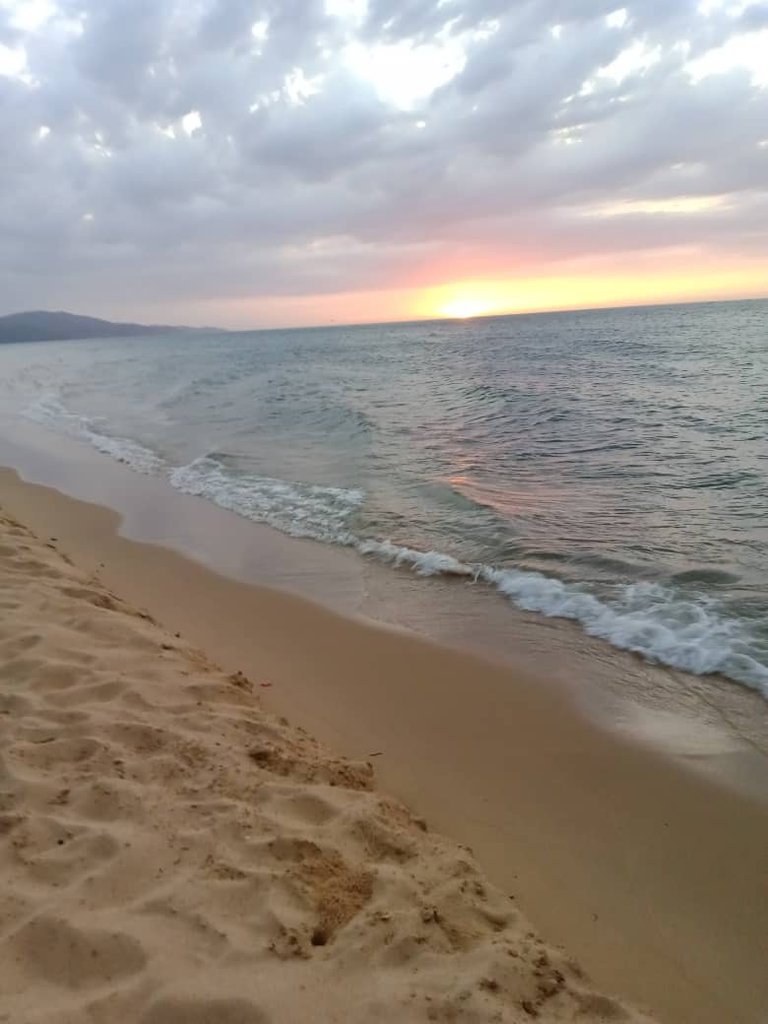 atardecerr playa (12).jpeg