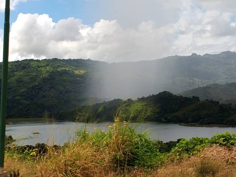 represa sacamanteca (14).jpeg