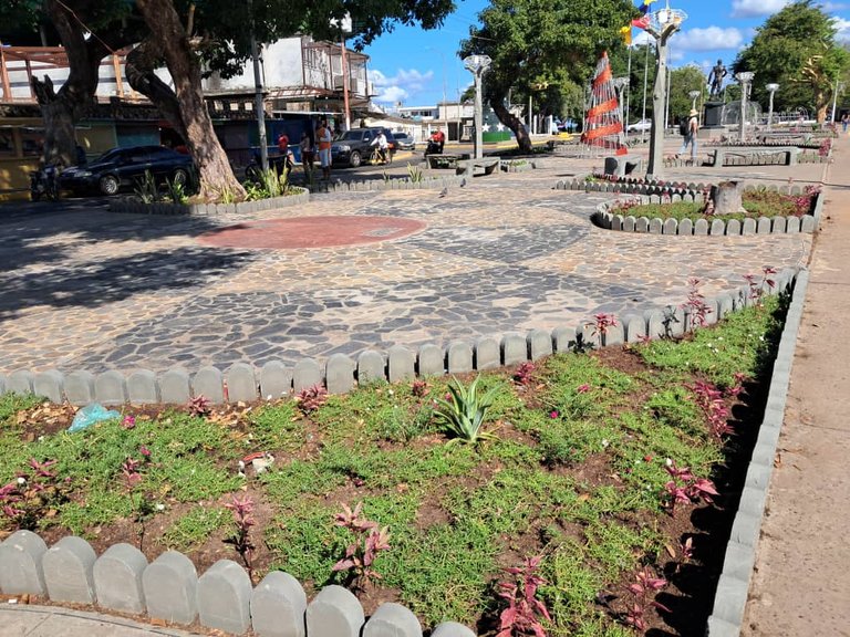 plaza general manuel cedeño (2).jpeg