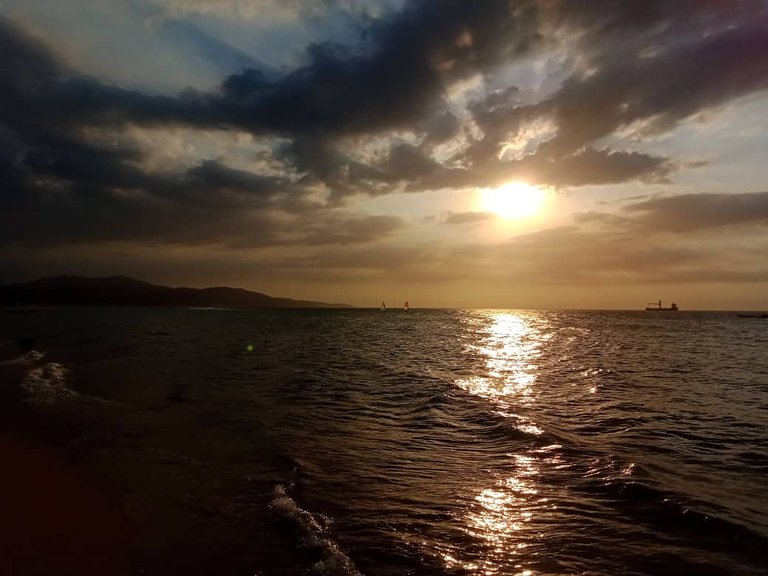 anochecer playa (15).jpeg