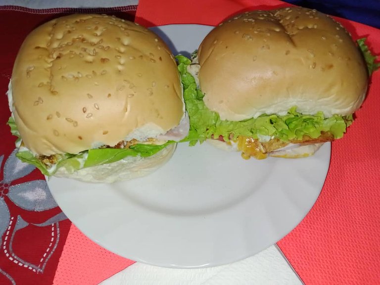 hamburguesa (14).jpeg