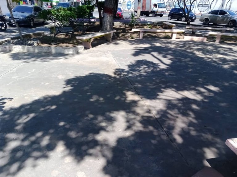 plaza (19).jpeg