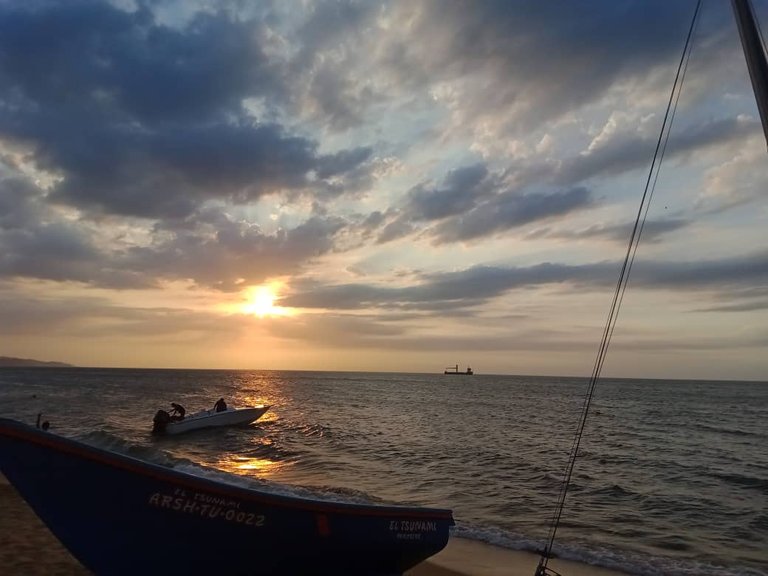 barco aladeriva (5).jpeg