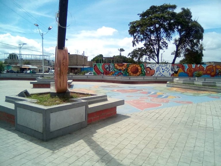 plaza (1).jpeg