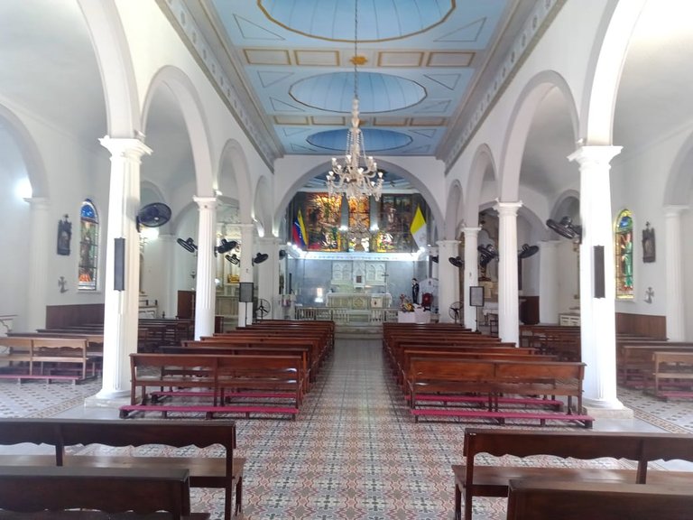 Iglesia santa Inés (61).jpeg