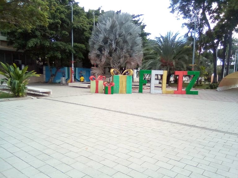 plaza bolívar (9).jpeg