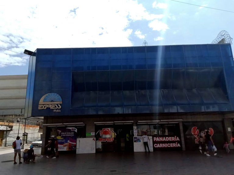 express mall (1).jpeg