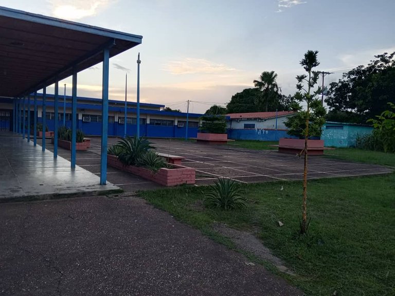 LICEO (1).jpeg