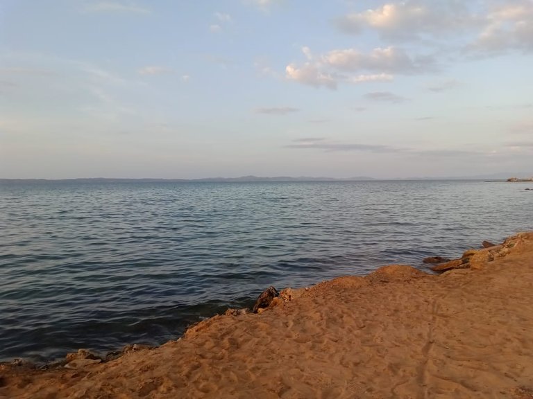 paseo nocturno por la playa (7).jpeg