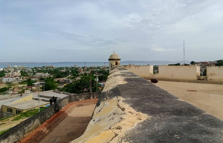 castillo 2.png