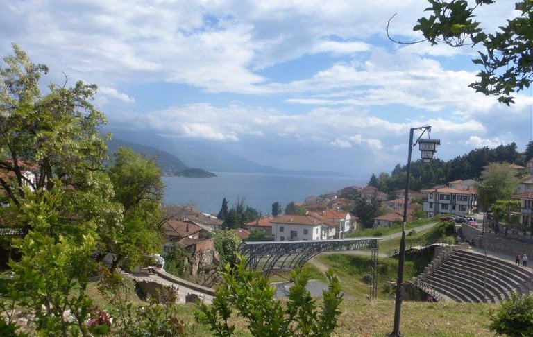 Ohrid Lake Macedonia.jpg