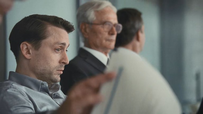 Succession.S03E08.Chiantishire.720p.WEBRip.2CH.x265.HEVC-PSA.mkv_20211206_231832.261.jpg