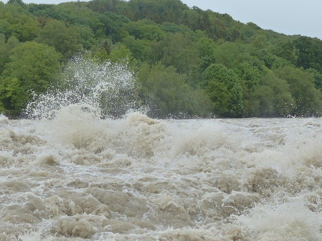 flood-123205_640.jpg