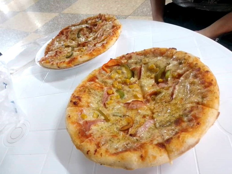 pizza.jpg