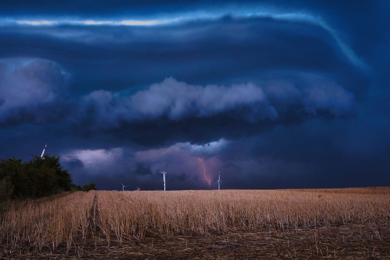 Storm Serbia 3.jpg