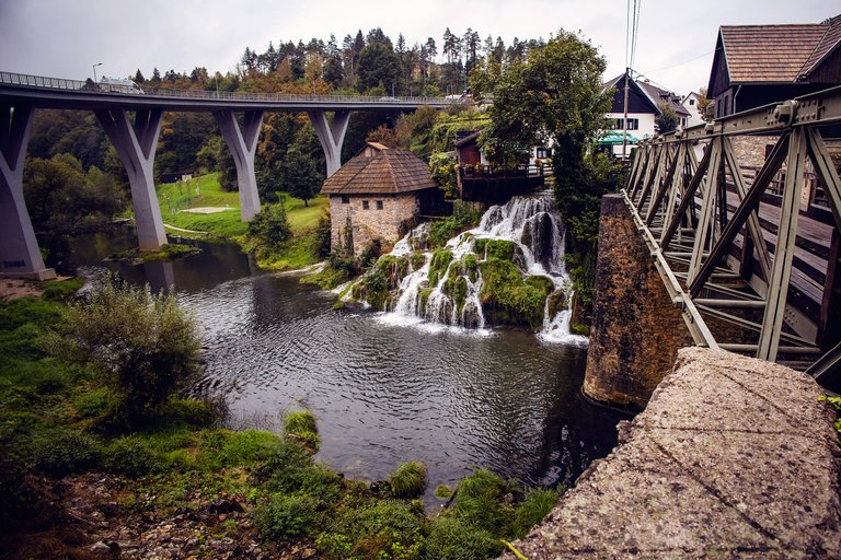 Rastoke croatia.jpg