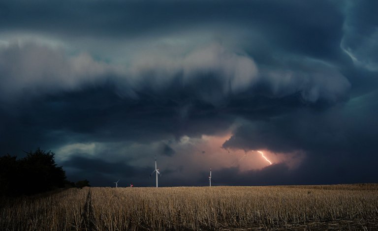 Storm Serbia.jpg