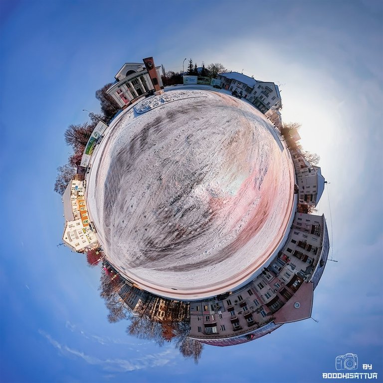 TINYPLANET_PANO_20180102_134553_1514883584755.jpg