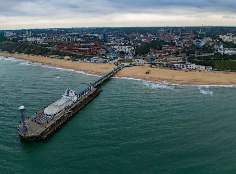 bournemouth pier.jpg