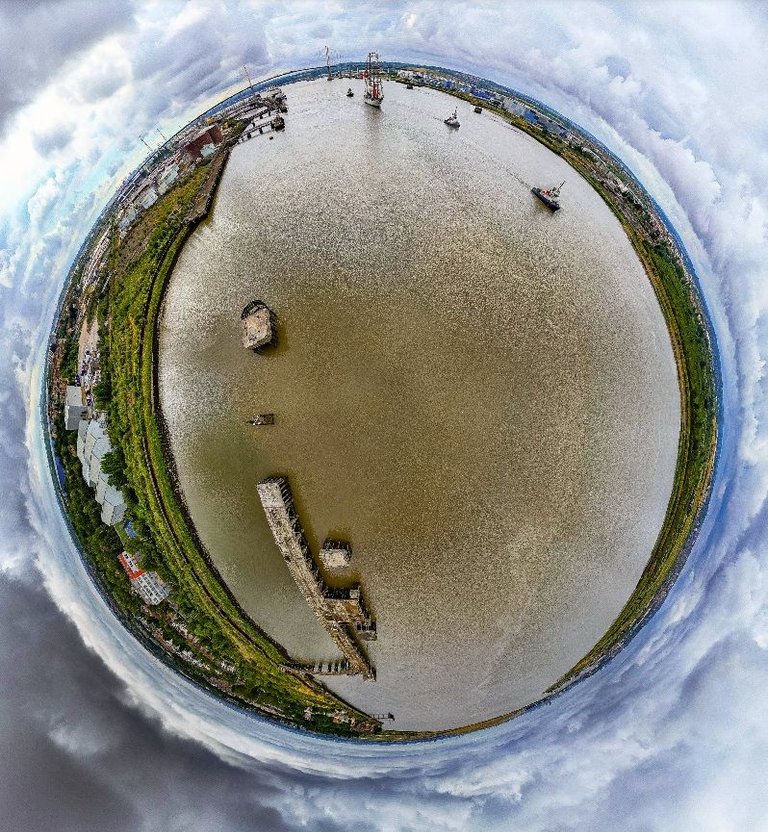 BAP Union Purfleet planet.jpg