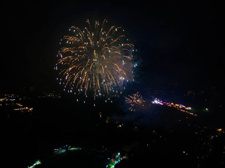 fireworks3.jpg