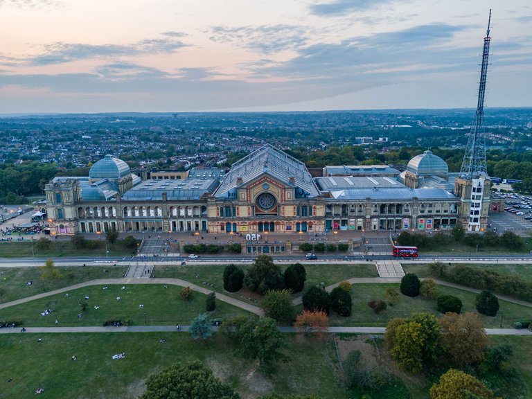 Ally Pally park2.jpg