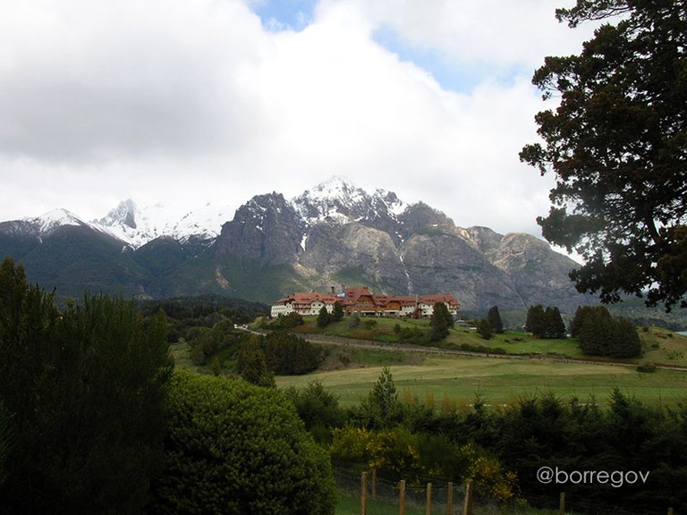 borregov-bariloche02.jpg