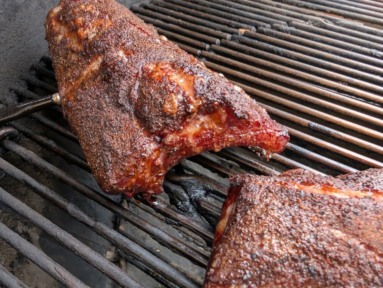 Smoking some Baby Backs