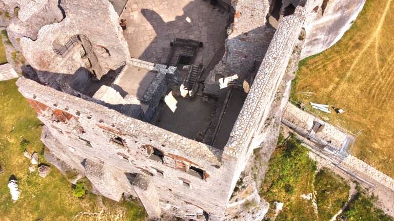  "DJI_0945.jpeg"