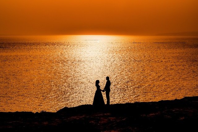 couple-3927524_640.jpg