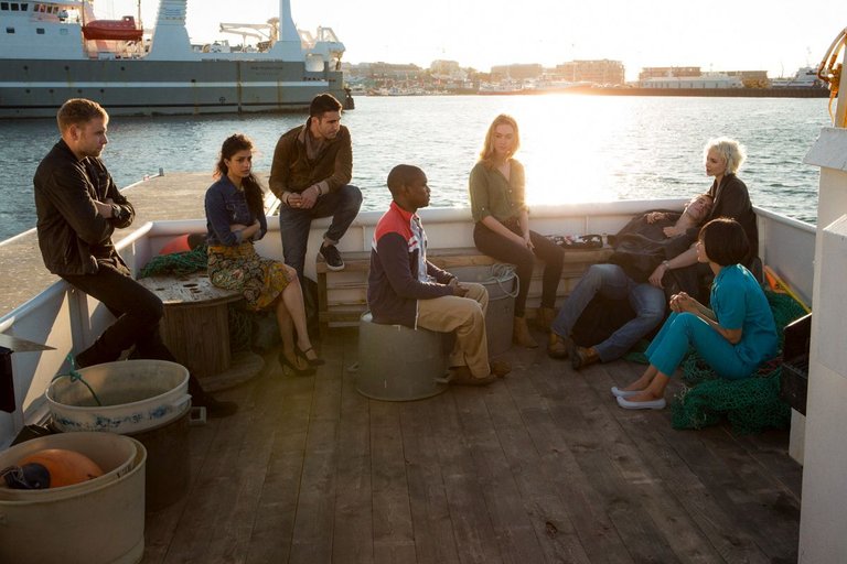 sense8-season-2-return-date_1.jpg