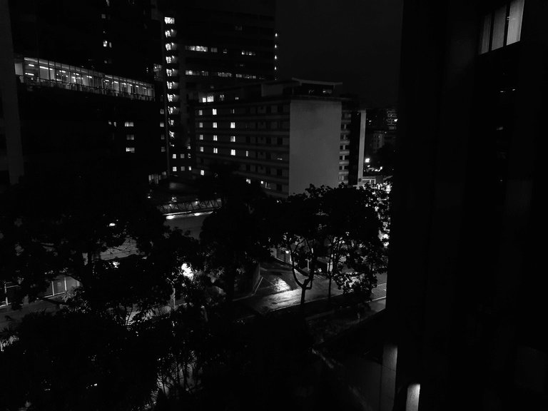 b&w7.jpg