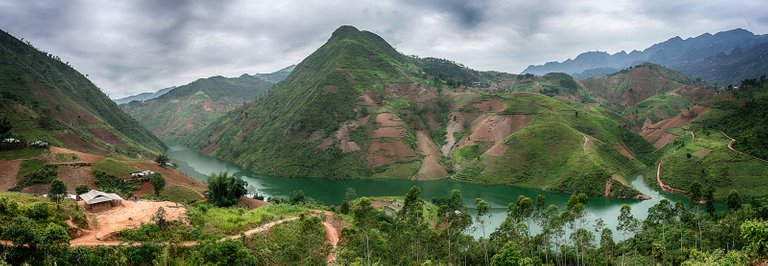 Vietnam River Pass wide 1.jpg