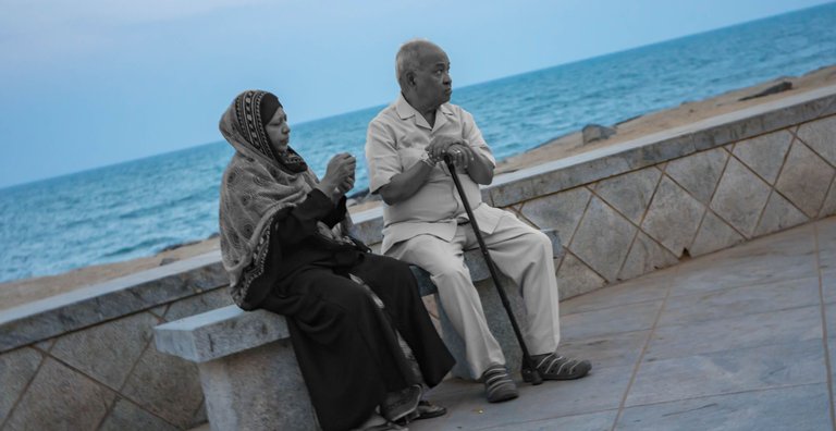 Pondi Couple in ISolated B+W-.jpg