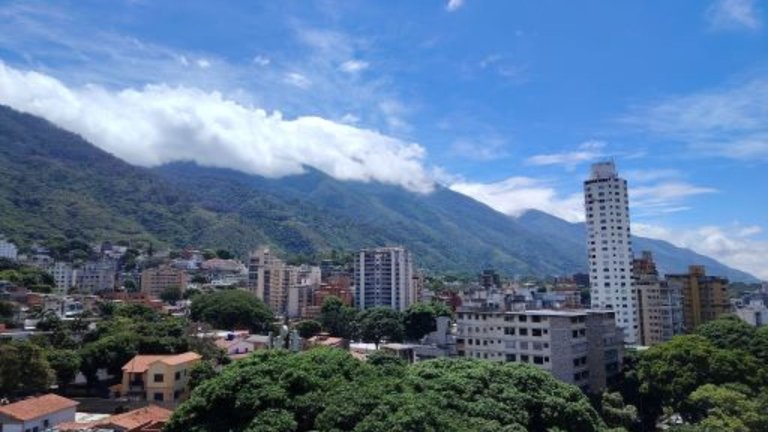 Expresando una energía tan poderosa como la vida y el amor (2).jpg