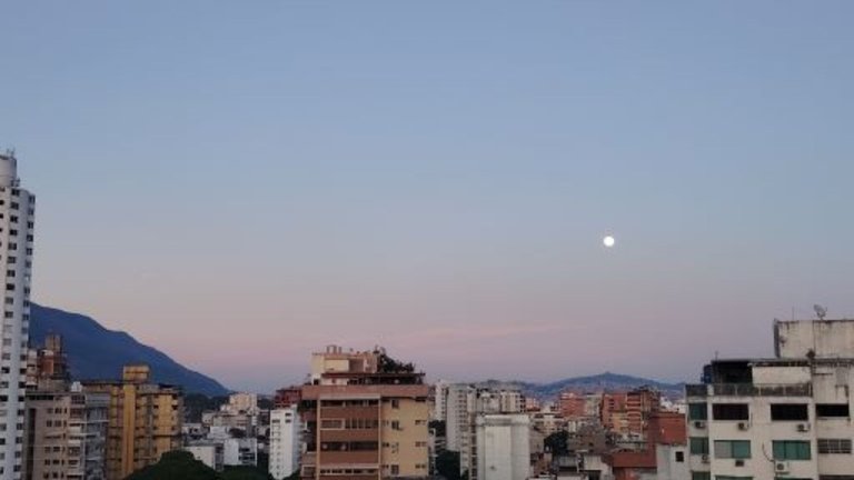 Expresando una energía tan poderosa como la vida y el amor (3).jpg