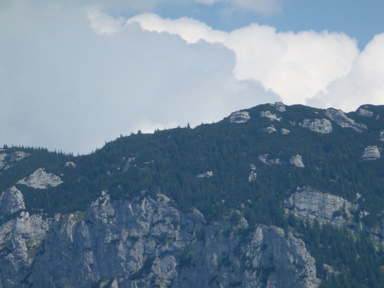 Land-Mountain-Peak-Distance-Publicdomain (90).JPG