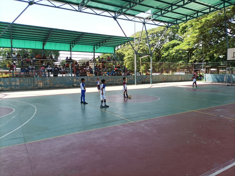 p03.jpg