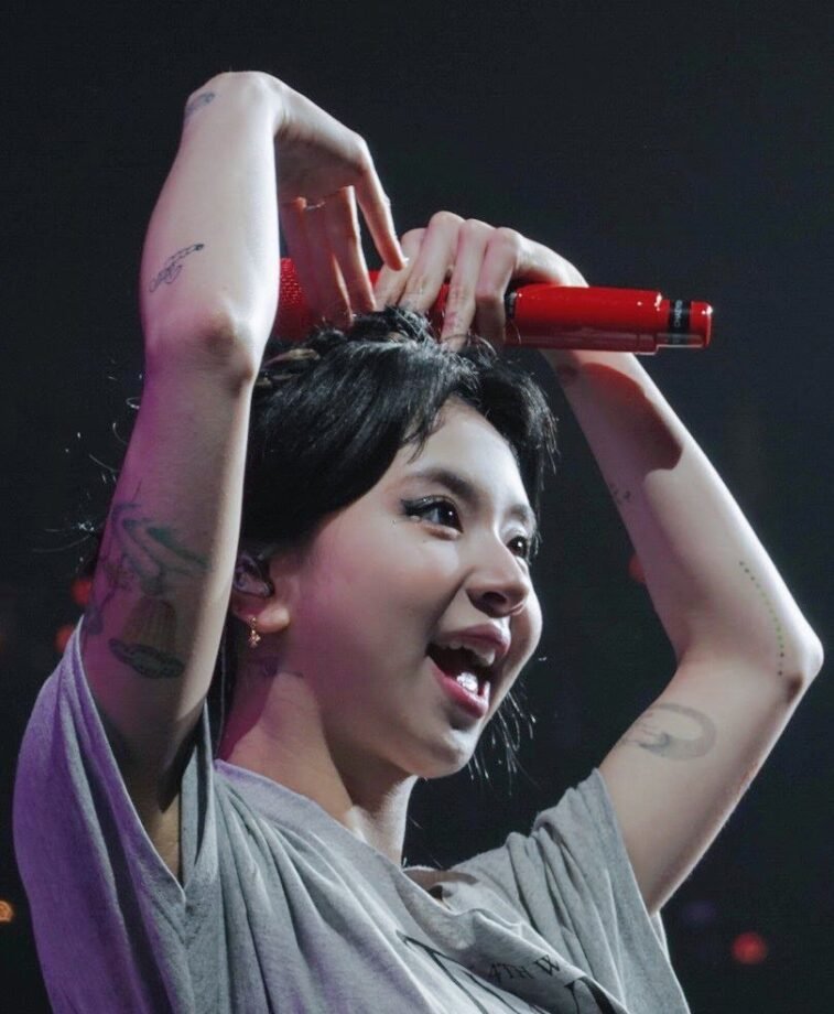 twice-chaeyoungs-tattoos-are-super-pretty-see-pictures-here-2-757x920.jpg