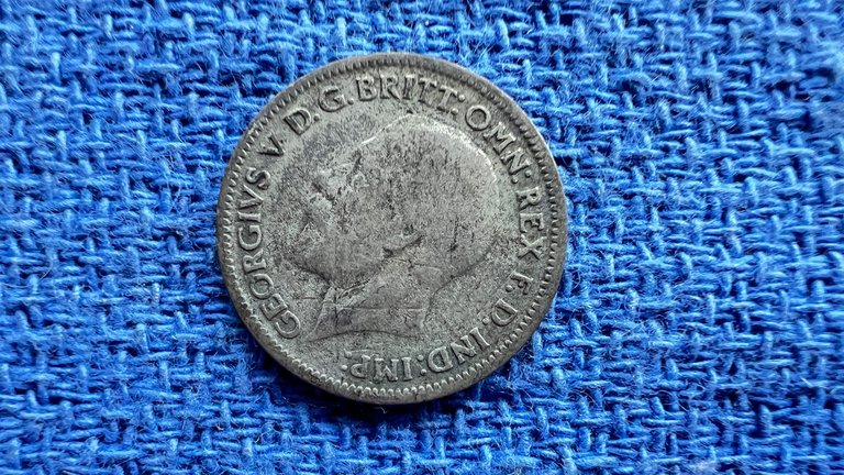 1935- AUSTRALIAN SIXPENCE-BACK.JPG